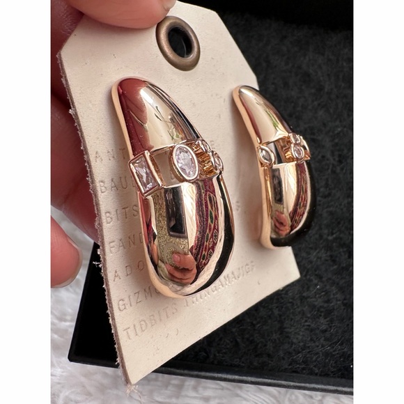 Anthropologie crystal Cutout Drop Earrings - Picture 4 of 5